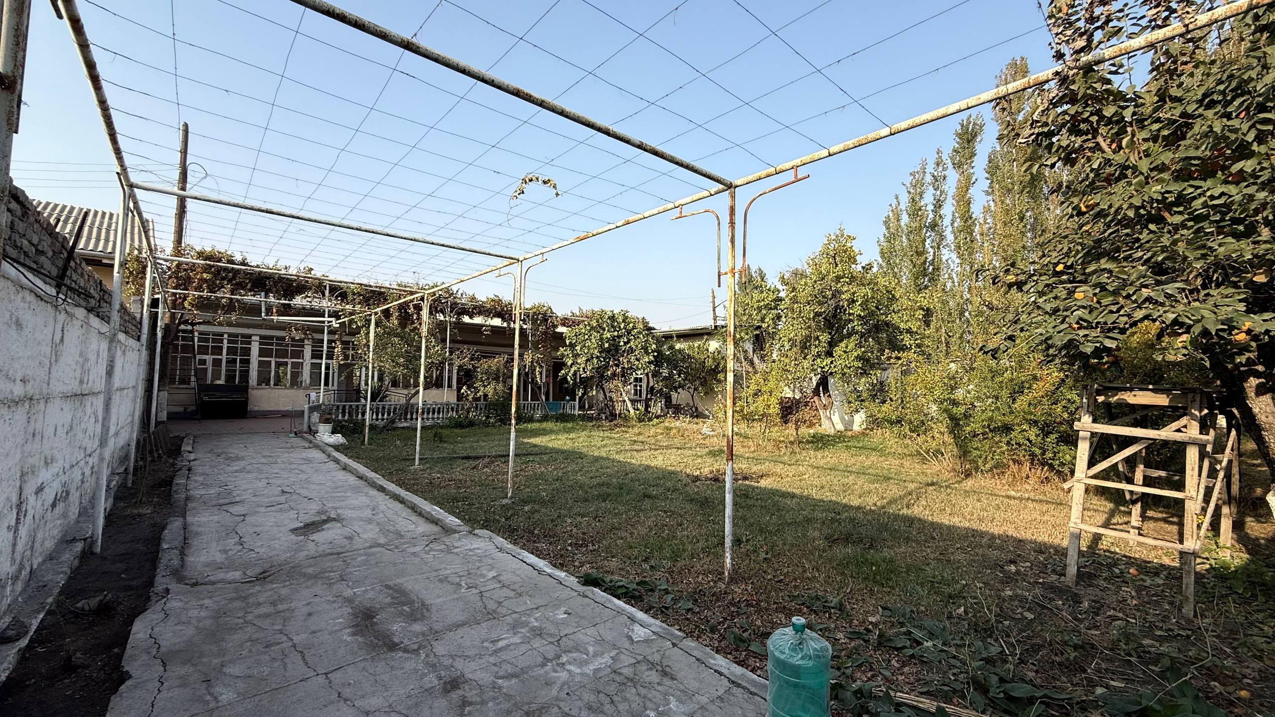 Shahar markazi · 7+ xonali hovli uy — Obyekt kodi 2575 — 2-surat