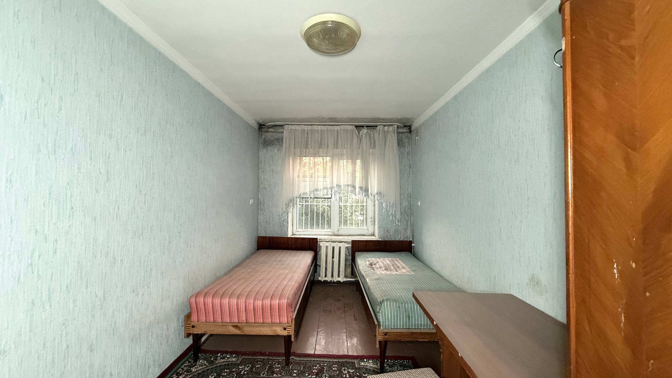 Frunziskiy massif · 3 xonali kvartira · parkovka bor — Obyekt kodi 2500 — 2-surat